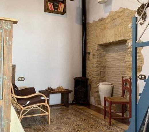 Casa Nayib