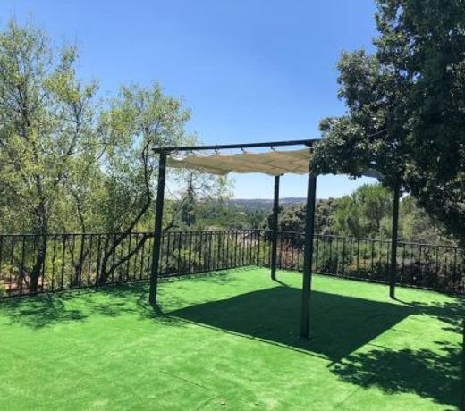 Villa Rana, con amplio jardÃ­n, barbacoa y piscina