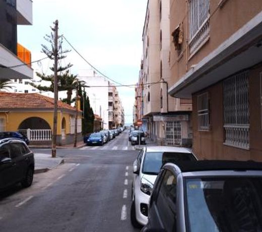 Modern Apartment 3mins walk to Playa del cura beach
