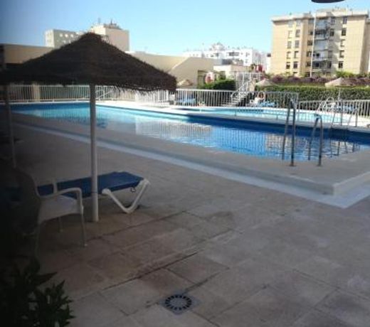 NOG - La Nogalera, 2 dorm, 2 baÃ±os, Terraza, Piscina, Wifi