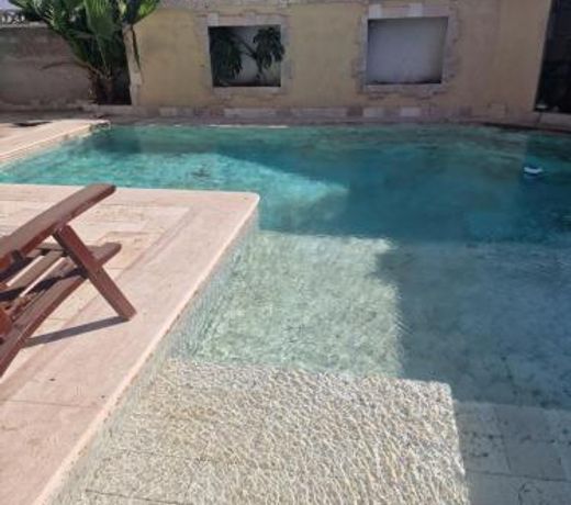 Casa con piscina privada a 5 min del mar y a 25 min de Port Aventura