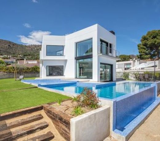 LUMEN HOUSE - Amazing views and pool