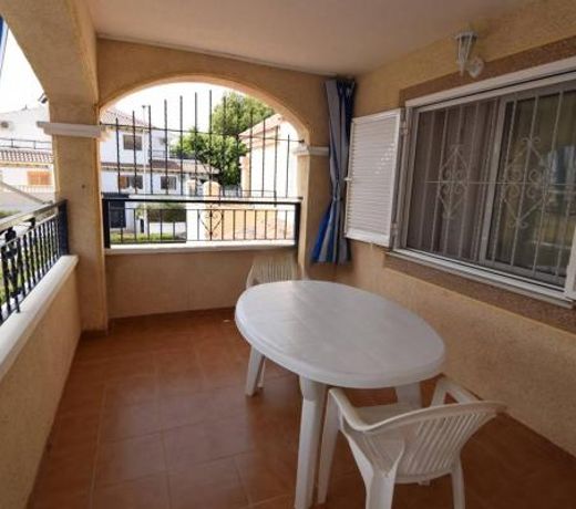 Apartment / Penthouse Mil Palmeras