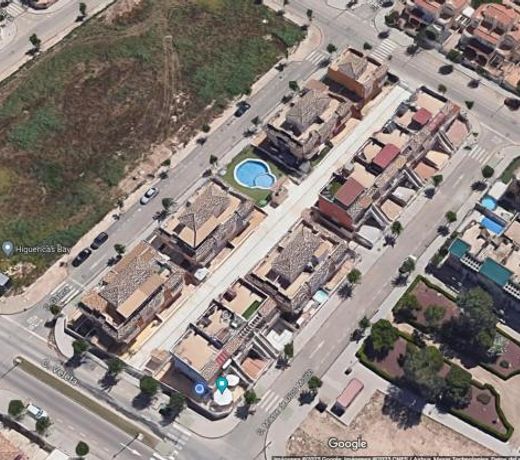 Bungalow planta baja con amplia terraza 120m2 residencial privado con piscina