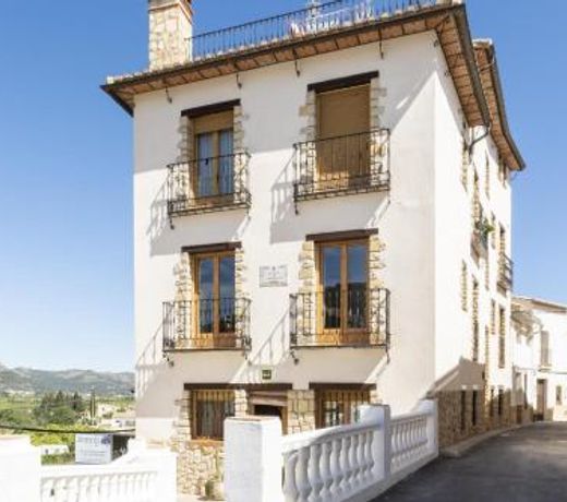 Carrebaix V