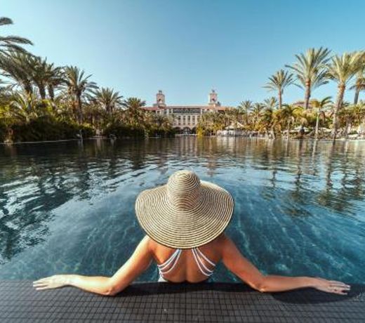 Unique Club at Lopesan Costa Meloneras Resort