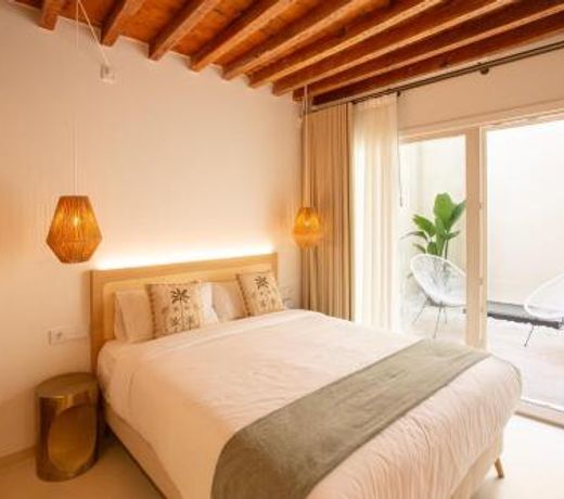 Alux Boutique Hotel