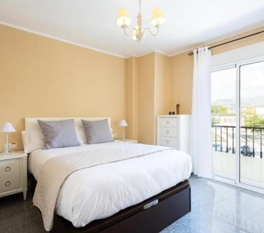 Holidays2Malaga Capuchino French Balcony & SmartTV