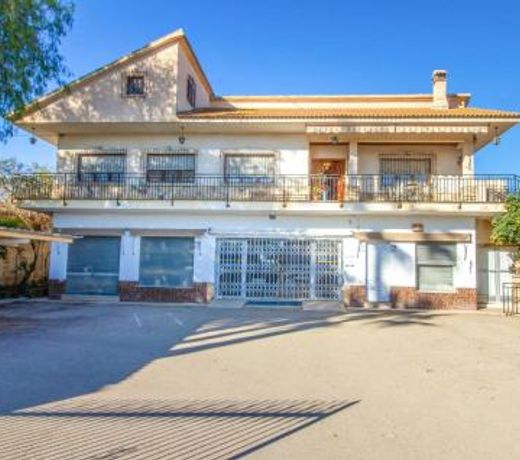 Stunning home in Lorca with WiFi and 4 Bedrooms