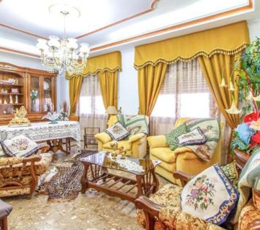 Stunning home in Lorca with WiFi and 4 Bedrooms