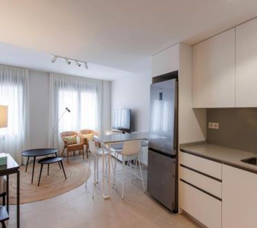 NEW Stylish 2 Bedroom Apt