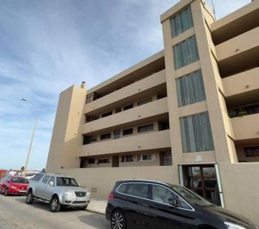 Primera lÃ­nea de playa y Gibraltar a 5 minutos