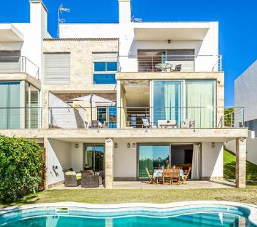 Stunning Home In Cartaya With Wifi, Swimming Pool And 4 Bedrooms