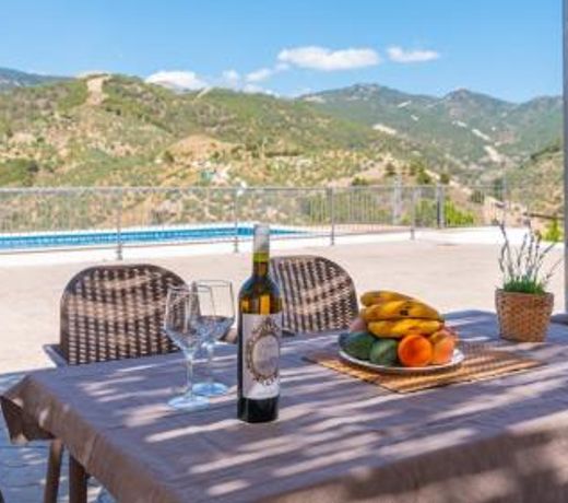 Casa Rural Moreno Canillas de Albaida by Ruralidays