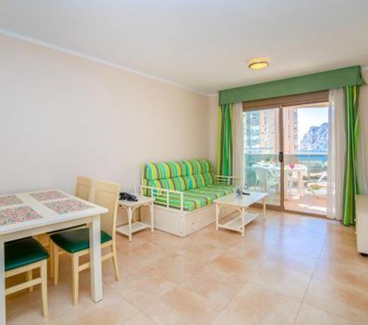 Apartment Esmeralda Suites-3 by Interhome