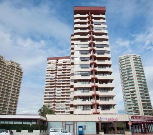 Apar2amen10 Del Edificio Coral Beach con preciosas vistas al mar