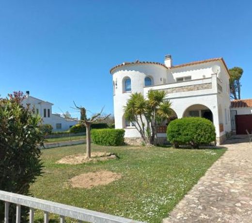 Casa Sant Pere Pescador, 4 dormitorios, 7 personas - ES-89-116