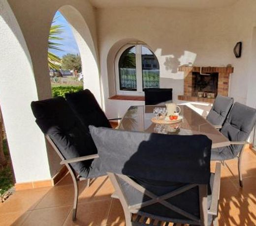 Casa Sant Pere Pescador, 4 dormitorios, 7 personas - ES-89-116