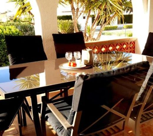 Casa Sant Pere Pescador, 4 dormitorios, 7 personas - ES-89-116