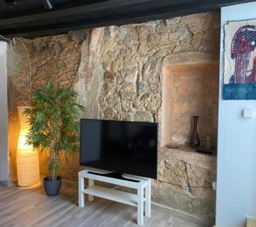 ClarkÂ´s, Town House, 3 BDRM, Central & Chic