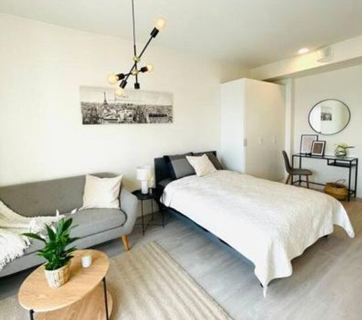 Lovely studio with easy access to Helsinki and airport
