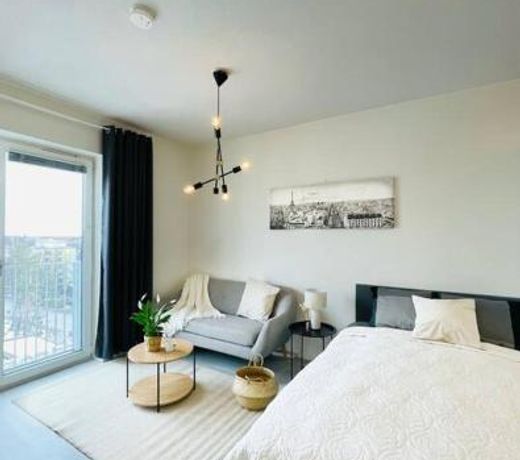 Lovely studio with easy access to Helsinki and airport