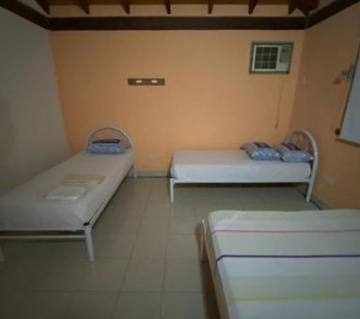 Casa con pileta Paso de la Patria