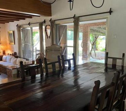 Quinta Totalmente Equipada Con Laguna Privado