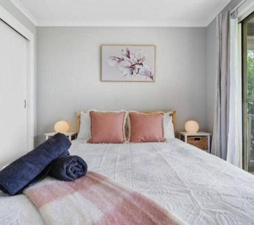 Vineyard in the Valley - Sleeps 4, Vineyard Views