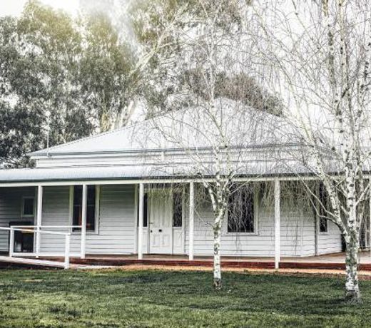 Dal Zotto Homestead & Studios