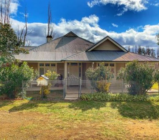 Roma Cottage on Roma Orchard