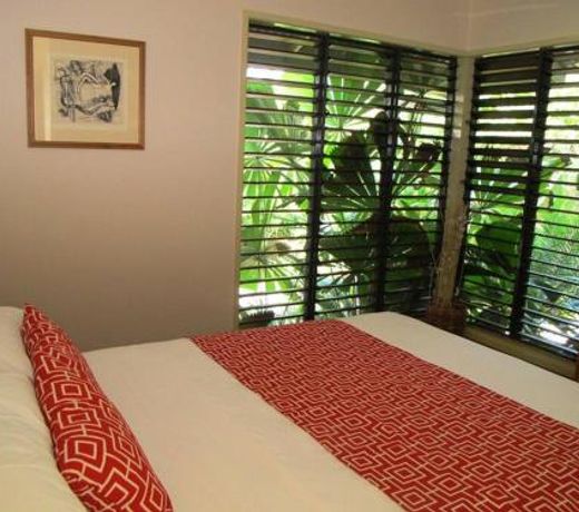 Breeya - A great tropical escape. Sleeps 9