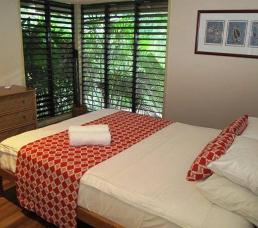 Breeya - A great tropical escape. Sleeps 9