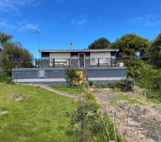 Cosy Tin Shack - Venus Bay