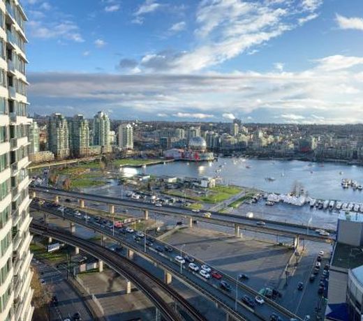 DOWNTOWN+Amazing View+2BD/2BA Free Parking