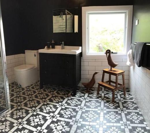 Explore Derby from Gorgeous Home with Outdoor Bath