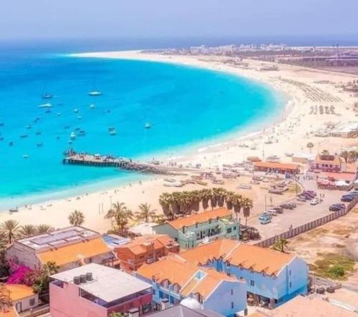 Porto Antigo 2 Beach Club