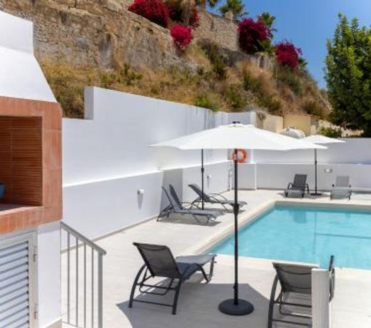 Villa Aqua Queen