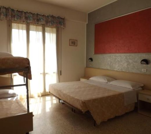 Hotel Desiree