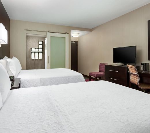 Hampton Inn Times Square Central