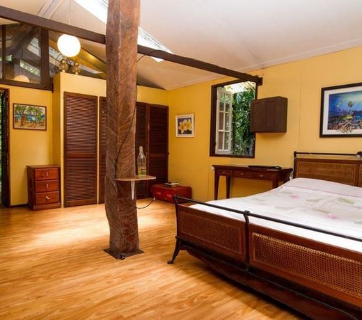 Rainforest Hideaway