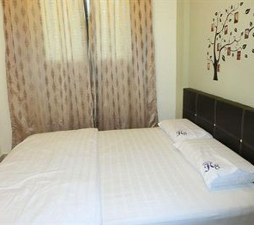 Hotel K8