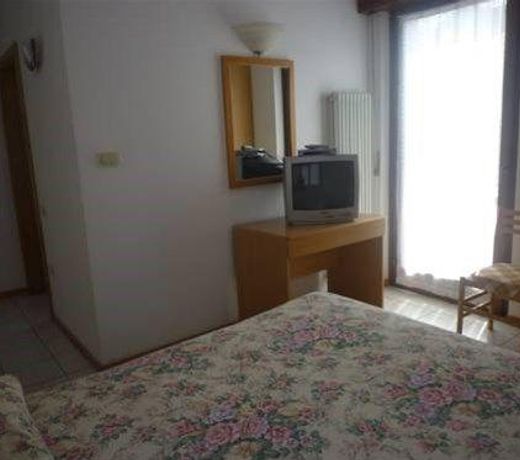ALBERGO AURORA