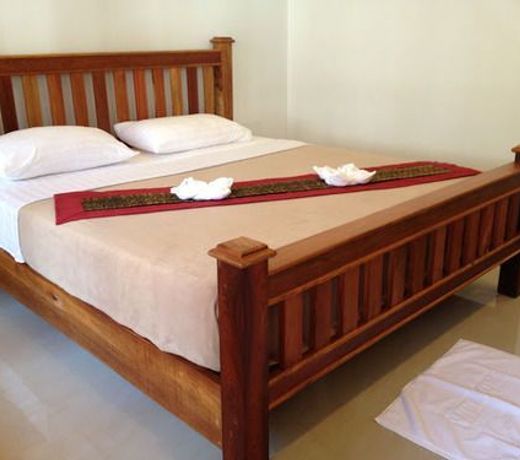 Chalouvanh Hotel