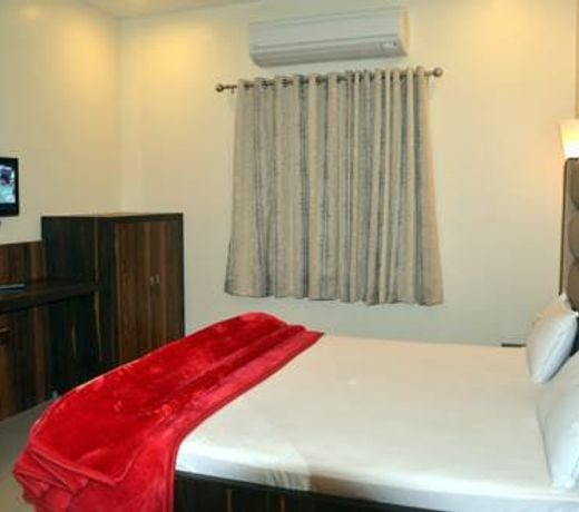 Hotel Heera Continental