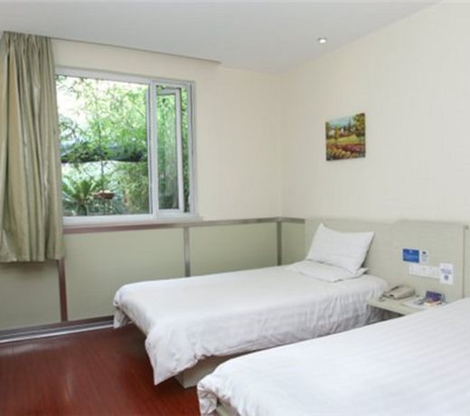 Hanting Hotel Fu Bo Shan Park Branch