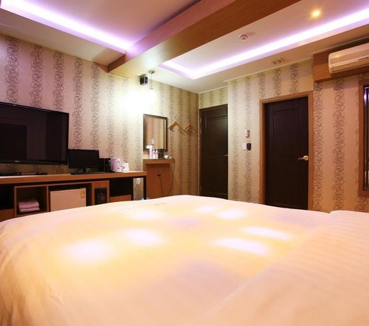 Hotel Rose Suwon