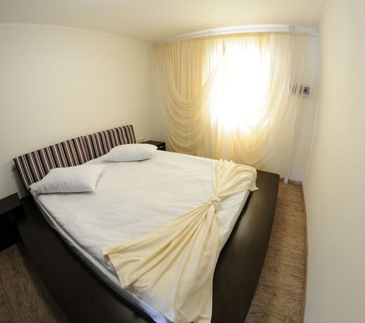 Cross Resort Hotel