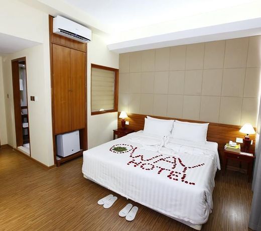 Oway Grand Hotel