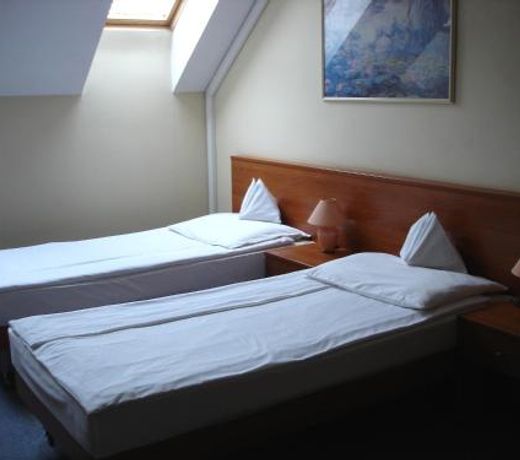 Tisza Alfa Hotel